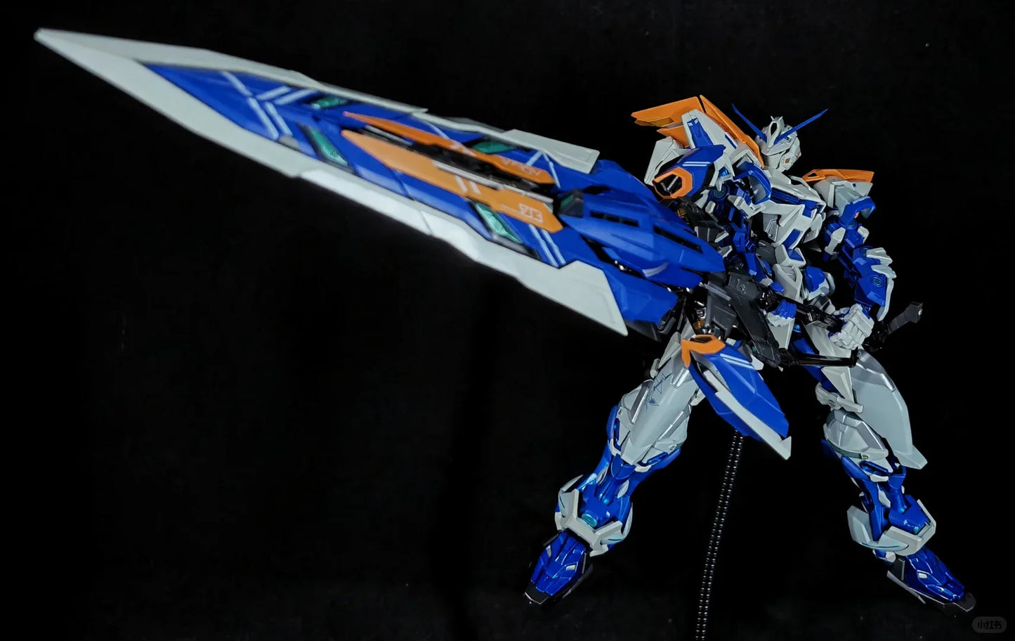 HG 1/144 Astray Blue Frame Snap-Fit Assembly Model Kit Multi-Joint Action Figure Plastic Model Desktop Ornament Collectable Gift