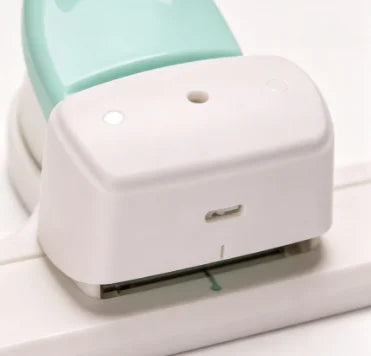 HTMCK Adjustable 3-Hole Paper Punch for A5 A6 A7 Size - 8 Sheet Capacity Daily Planner Loose Leaf Hole Punch for Notebooks