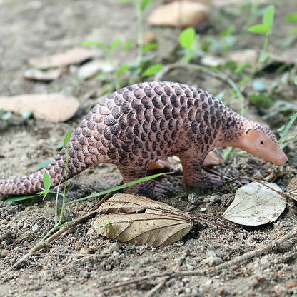 Oenux Insect Animal Wild Reptile Model Soft TPR Mantis Lizard Chameleon Housefly Gekko Action Figures Halloween Trick Kid Toy