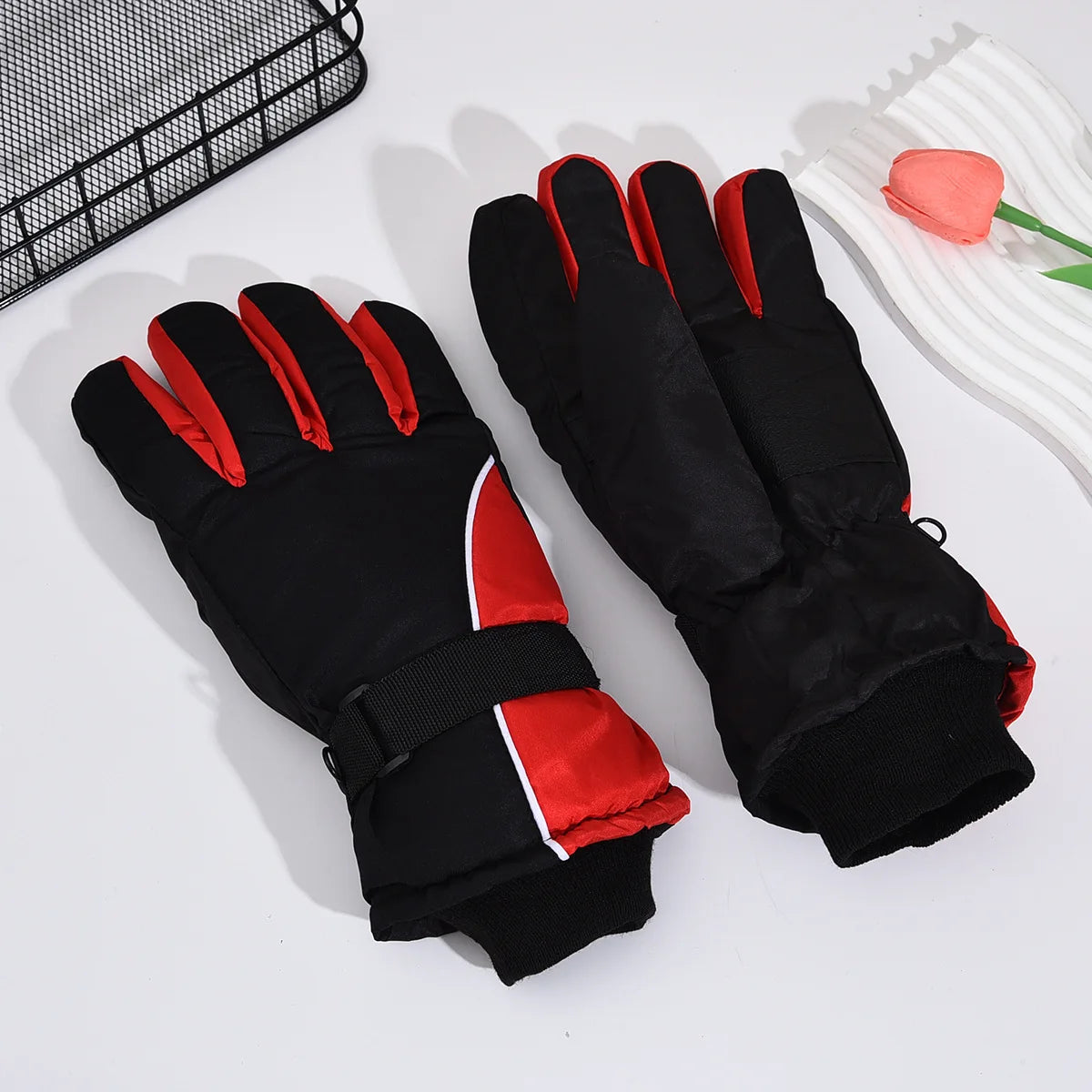 Fashion Windproof Ski Gloves Non Slip Waterproof Winter Gloves Thickened Hand Warm Touchscreen Gloves Winter Sports