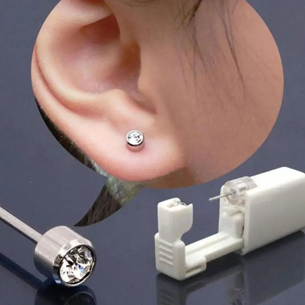 Ear Piercing Tool, Disposable Ear Piercing Gun with Preloaded Ear Stud,Self Ear Piercing Gun Kit with 4mm Zirconia Earrings Stud