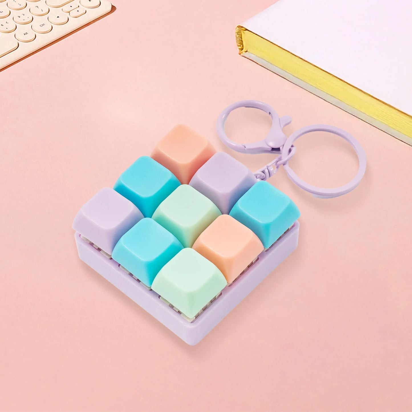 9 Keys Keyboard Fidget Keychain Antistress Keyboard Button Fingertip Key Cap Pendant Stress Relief Toys for Children Adults Gift