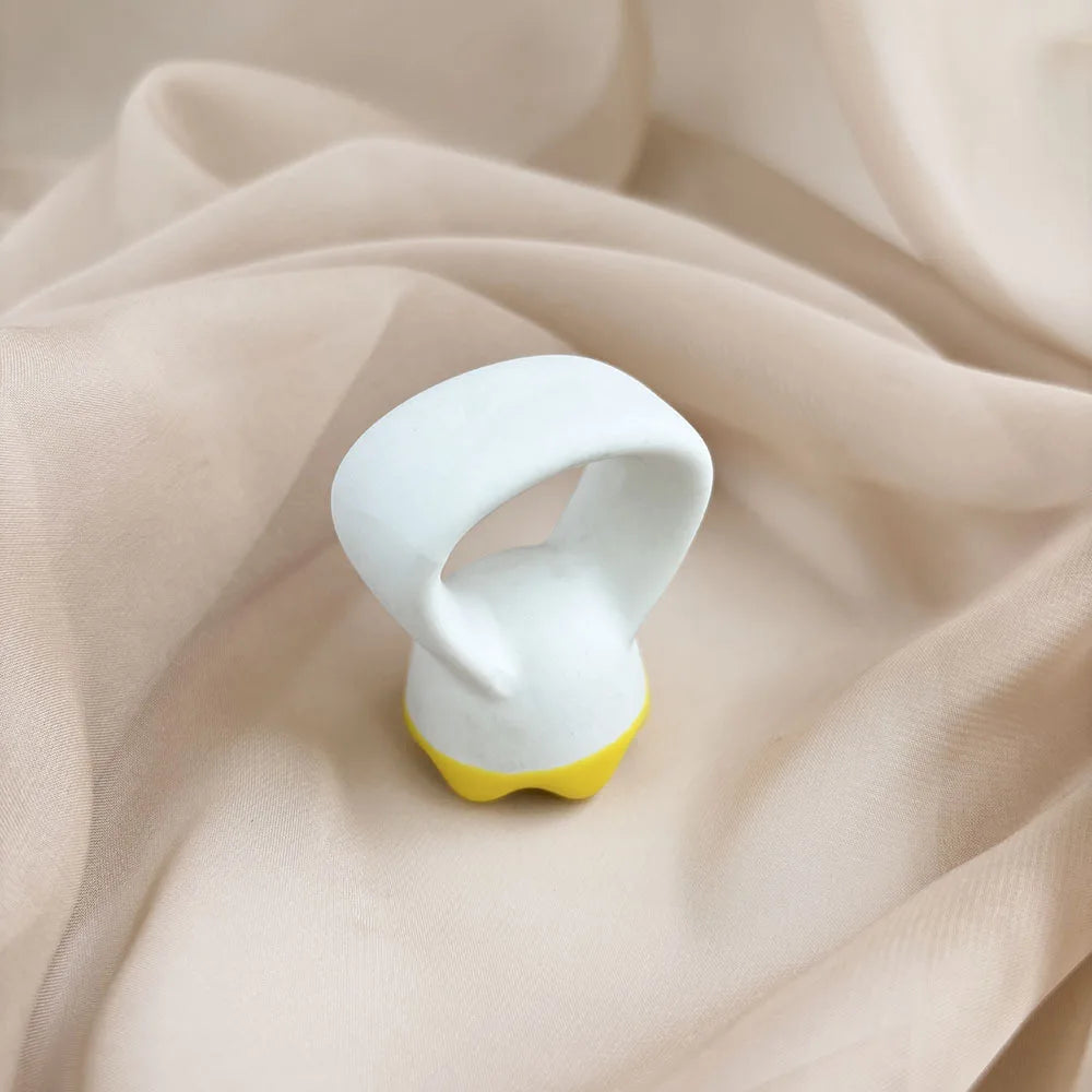 Massage Gua Sha Plate Ceramic Guasha Massage Board Ring Shape Skin Tightening Compact Ergonomic for Face Head Shoulder Knee