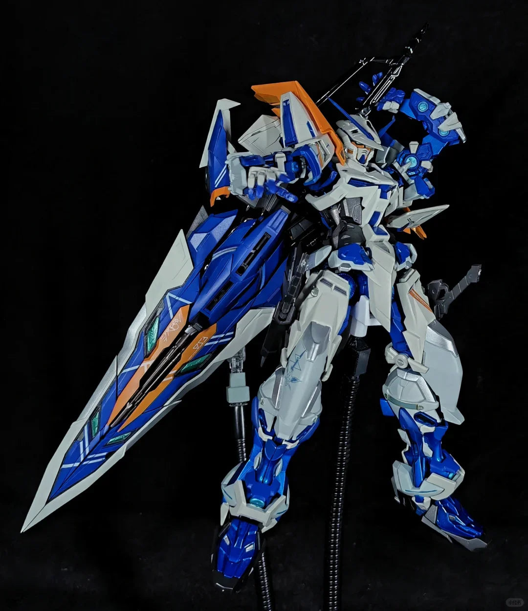 HG 1/144 Astray Blue Frame Snap-Fit Assembly Model Kit Multi-Joint Action Figure Plastic Model Desktop Ornament Collectable Gift