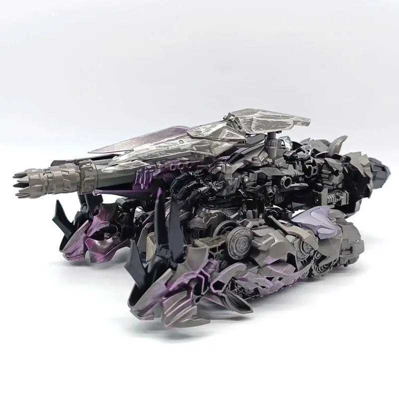 IN STOCK BPF New 21cm Robot Tank Model Toys Cool Transformation Anime Action Figures Aircraft Car Movie Kids Gift SS38 6022A