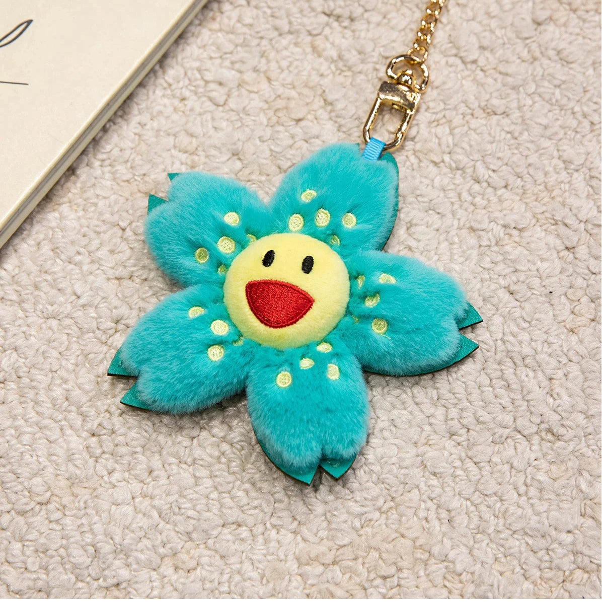 Cute Sunflower Plush Keychain Toy Stuffed Flower Soft Doll Small Pendant Keychain Fashionable Backpack Pendant Christmas Gift