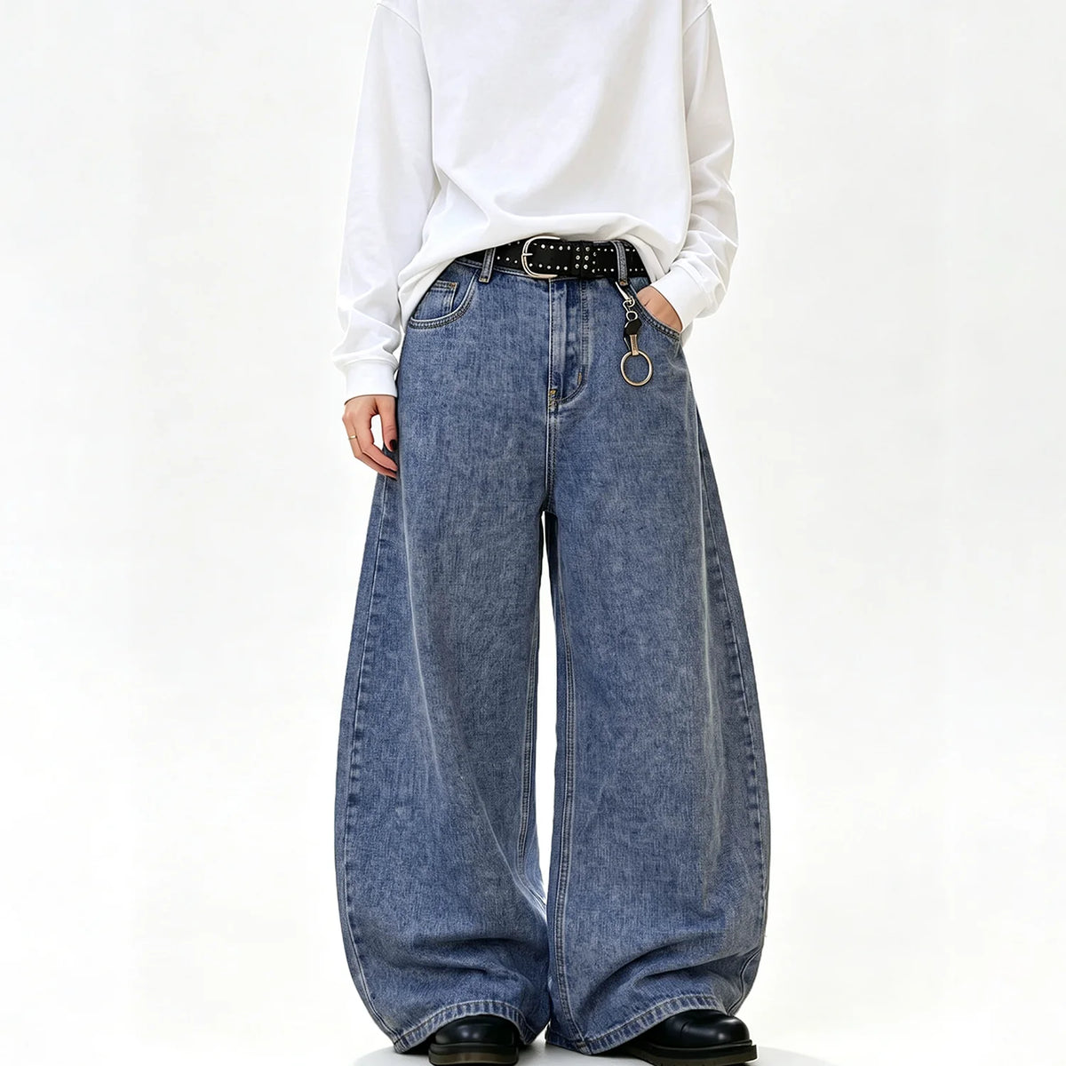 Men's Curved-Leg Baggy Denim Jeans