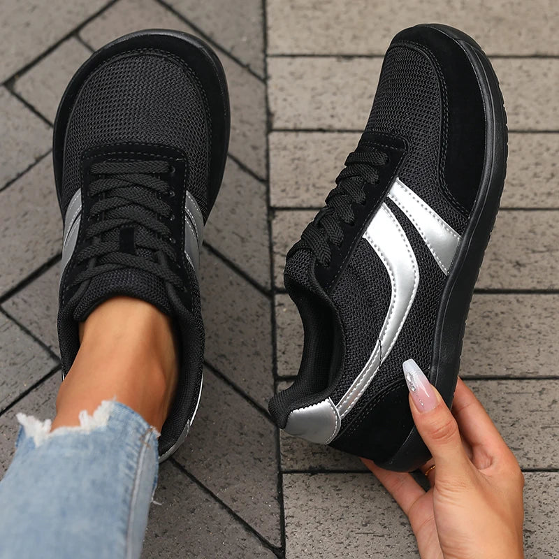 Women's Wide Toe Shoes Sneakers Barefoot Casual Wide Last Fashionable Canvas Black Flat Board Shoes Breathable Mesh Men's Shoes