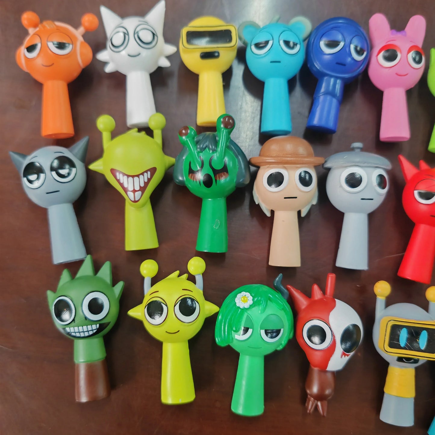24pcs 4.5cm Funny Sprunki Figuras Model PVC Sprunki Game Action & Toy Figures