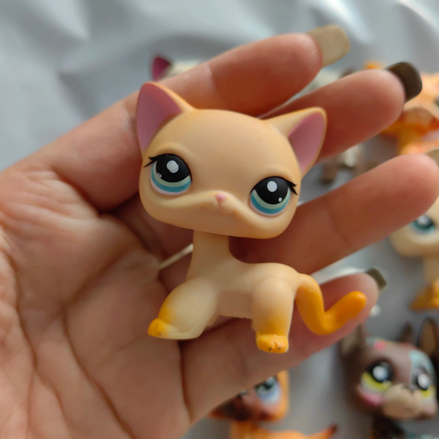 Little Baby pets  LPS Cute Short Hair Cats Deer Tortoise Bear Monkey Dolphin Spaniel Dogs Tortoise Figure Toy Gift