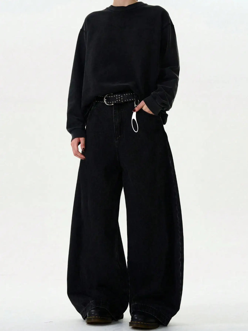 Men's Curved-Leg Baggy Denim Jeans