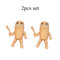 2 wooden man