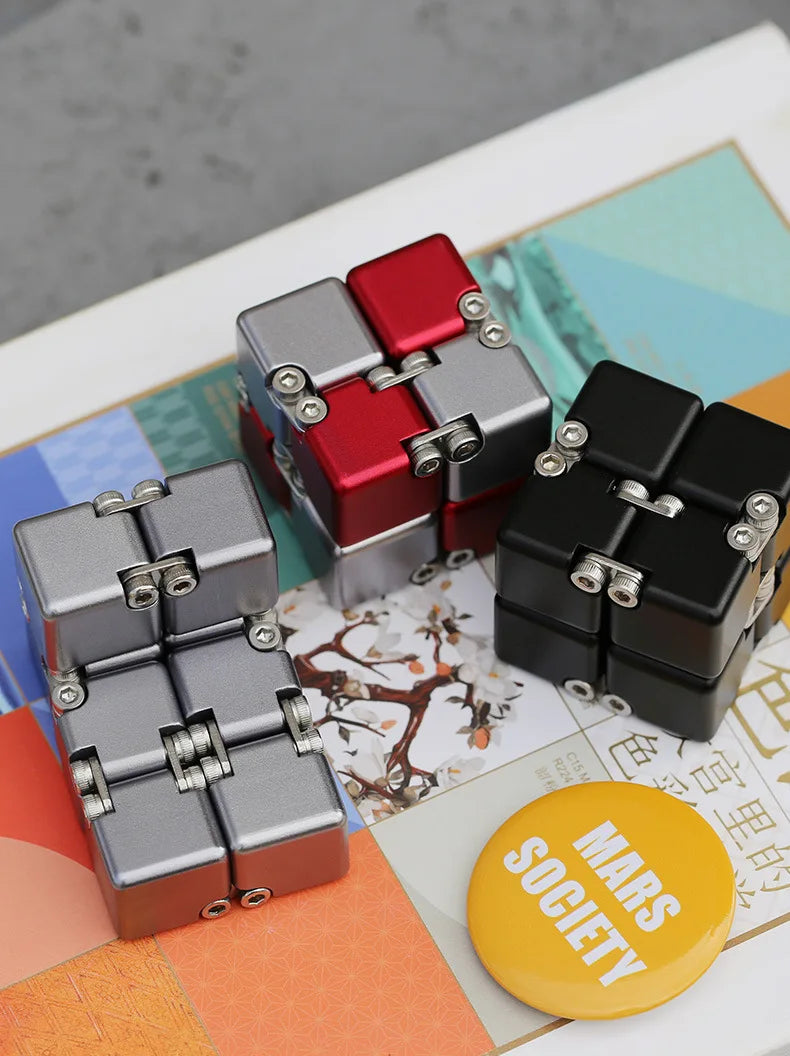 Fashion Metal Infinite Magic Cube New Unique Upgraded Disassembled Assembled Developing Intelligence Decompression Toy