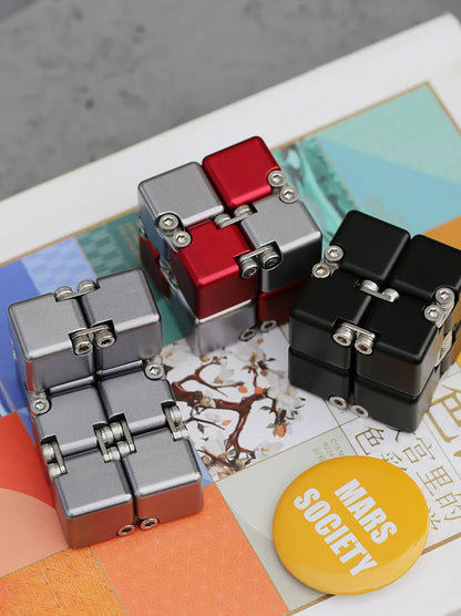 Fashion Metal Infinite Magic Cube New Unique Upgraded Disassembled Assembled Developing Intelligence Decompression Toy