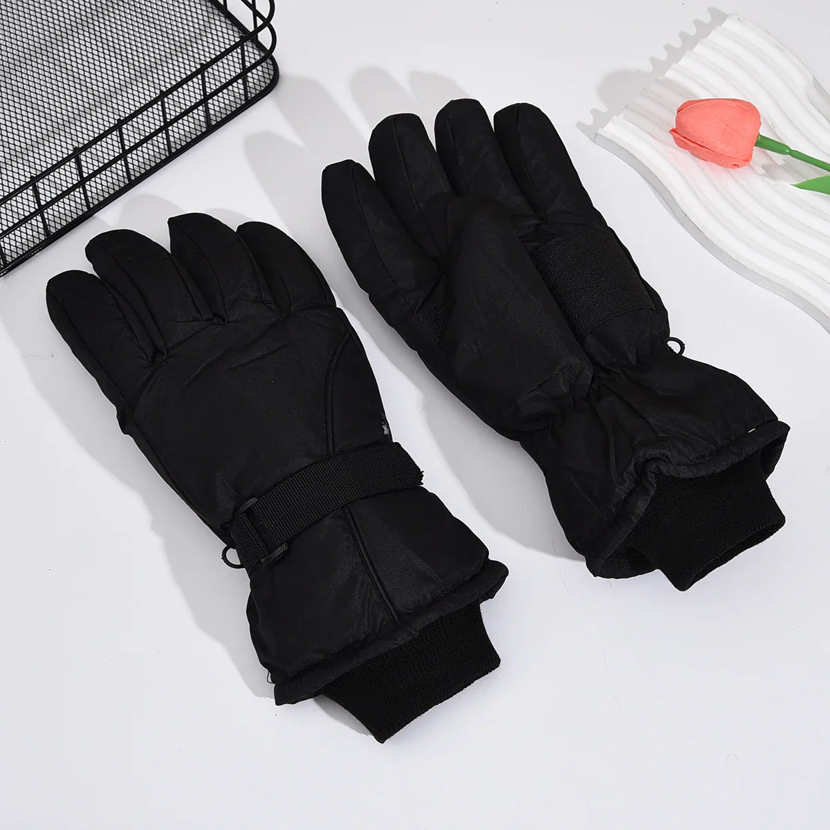 Fashion Windproof Ski Gloves Non Slip Waterproof Winter Gloves Thickened Hand Warm Touchscreen Gloves Winter Sports