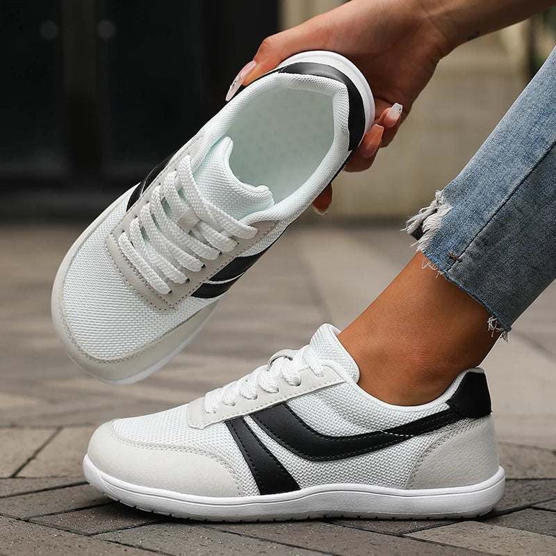 Women's Wide Toe Shoes Sneakers Barefoot Casual Wide Last Fashionable Canvas Black Flat Board Shoes Breathable Mesh Men's Shoes