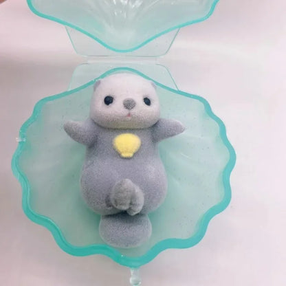 Gashapon Capsule Toy Kawaii Flocking Hand in Hand Otter Shell Animals Figures Model Toys Desktop Decoratoion Ornament Kids Gifts
