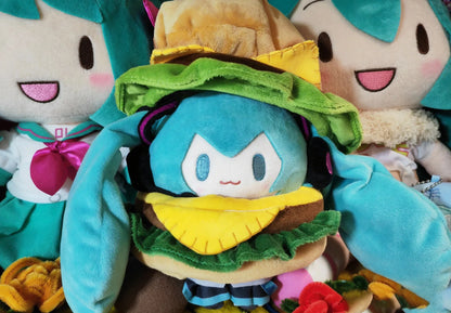 15cm Hatsune Miku Kawaii Q Version Figure Doll Anime Peripheral Keychain Bag Pendant Toy Collection Model Ornament Toys Gifts