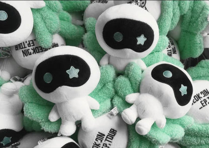 Korea Wootteo Plush Toy Kawaii Stuffed Doll for Backpack Pendant Wave New JIN Design Astronaut Wings Keychain Fans Support Gift