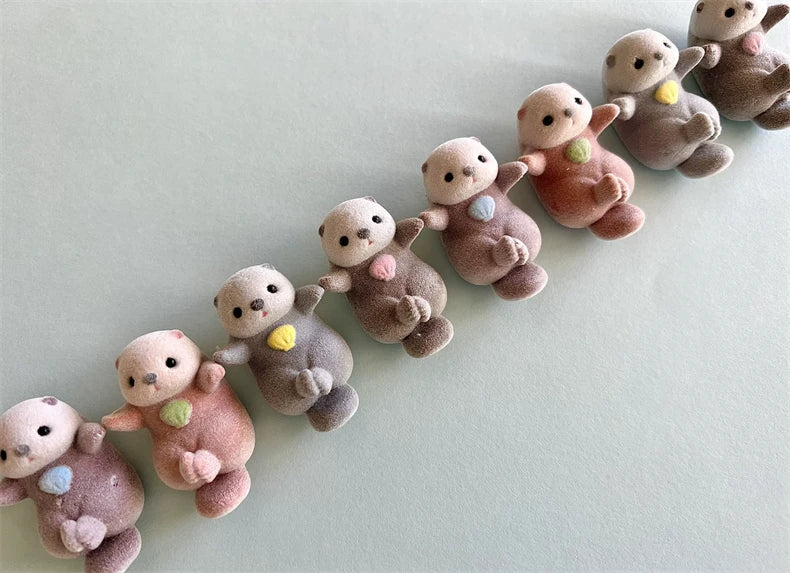 Gashapon Capsule Toy Kawaii Flocking Hand in Hand Otter Shell Animals Figures Model Toys Desktop Decoratoion Ornament Kids Gifts