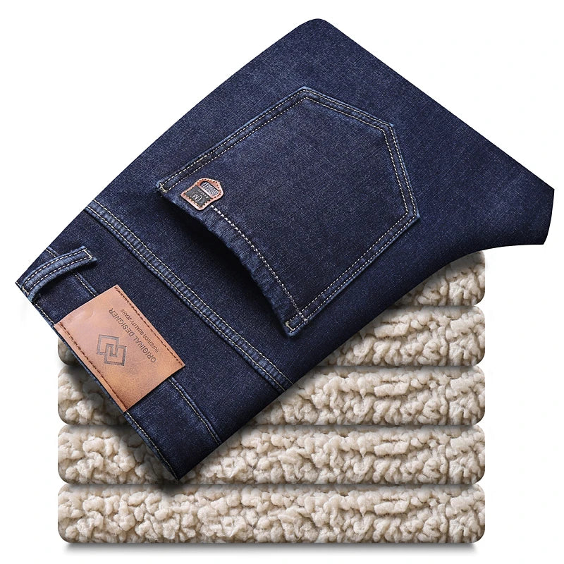 Men's Fleece-Lined Straight-Leg Stretch Jeans