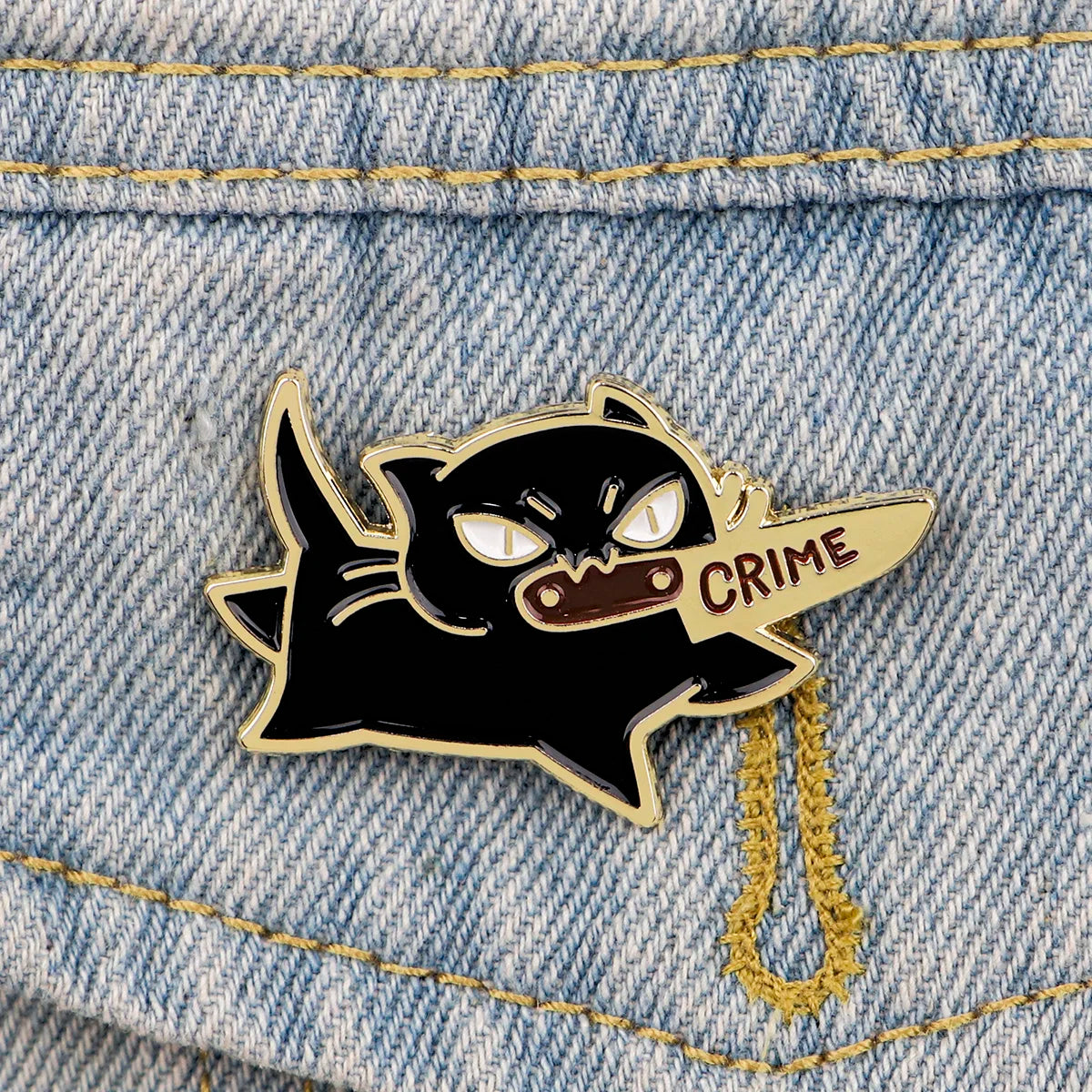 Funny Black Cat Enamel Pin Badges on Backpack Brooches for Women Men Lapel Pins Animal Jewelry Cosplay Accessories Toys Gift