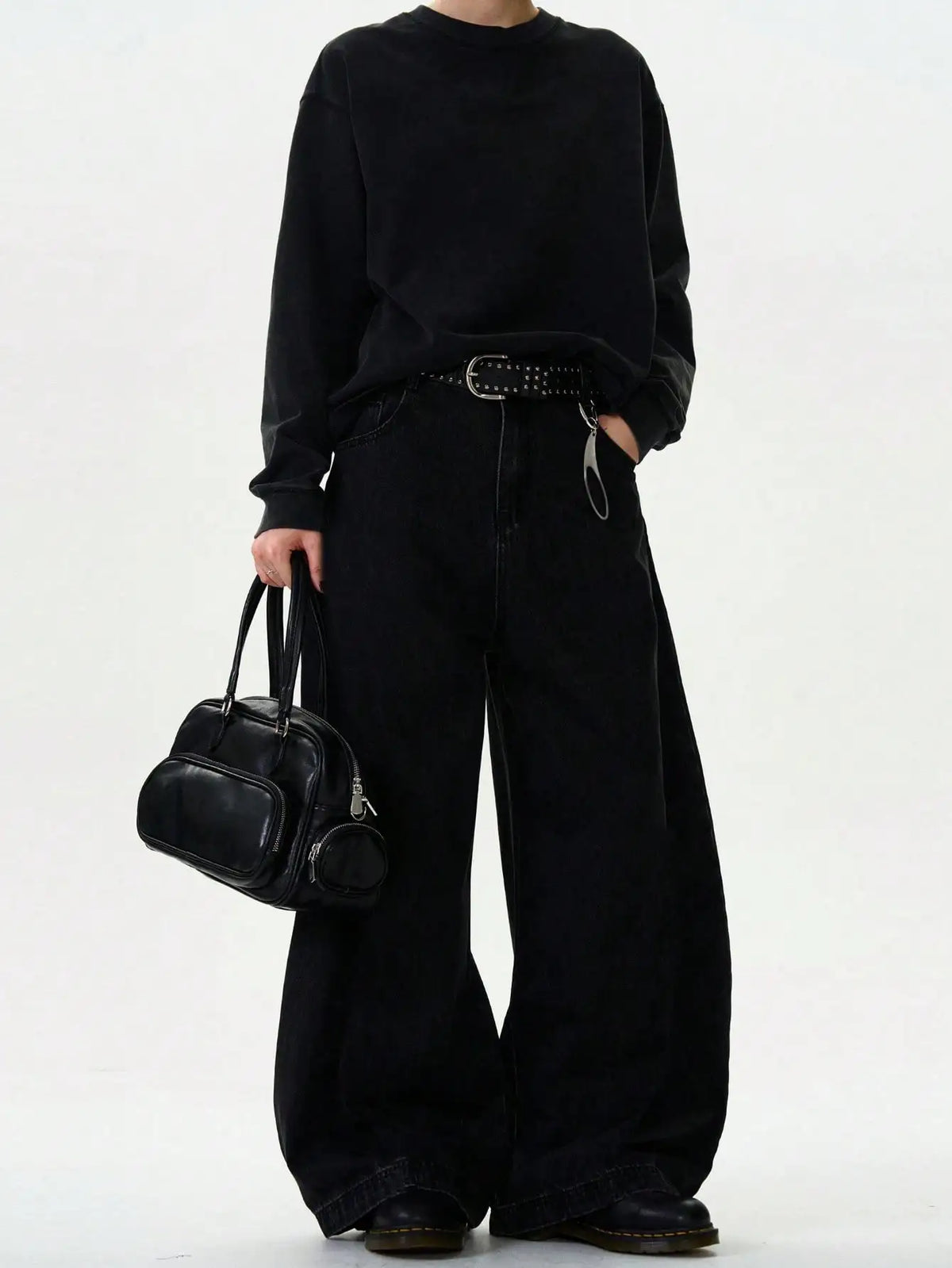 Men's Curved-Leg Baggy Denim Jeans