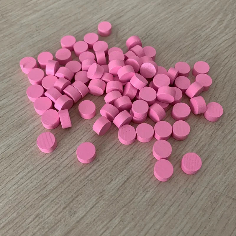 100Pcs 7 Colors Wooden Game Pieces Colorful Chess Pieces  Games Accessories 10*5MM