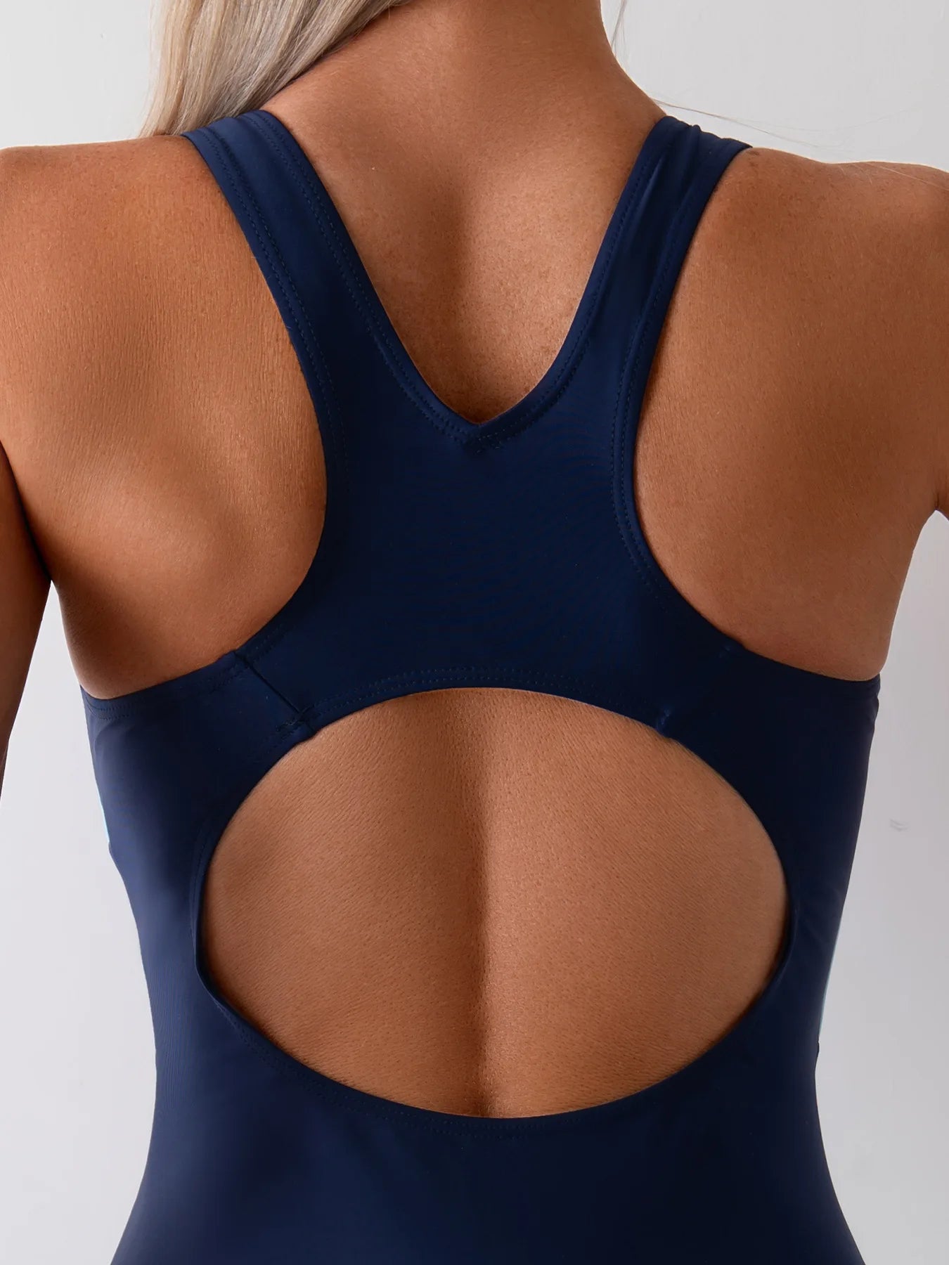 Summer Sexy One-Piece Swimsuits Closed Women's Swimwear Sports For Swimming Wear Body Bathing Suits Beachwear Pool Bather 2025