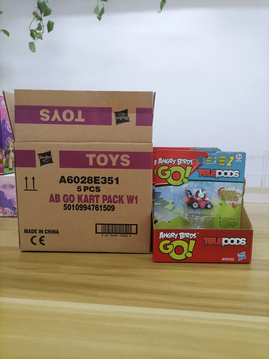 Angry Bird Karts Action Figure Telepods Retoy Figures Angrybirds Go Games Doll Toys for Kids Collectible Table Ornaments
