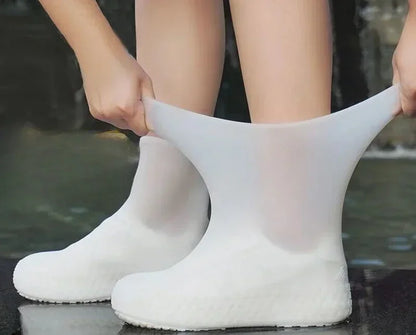 1 Pair latex WaterProof Shoe Covers Lip-resistant Rubber Rain Boot Rain Gear Overshoes Accessories for Outdoor Rainy Day