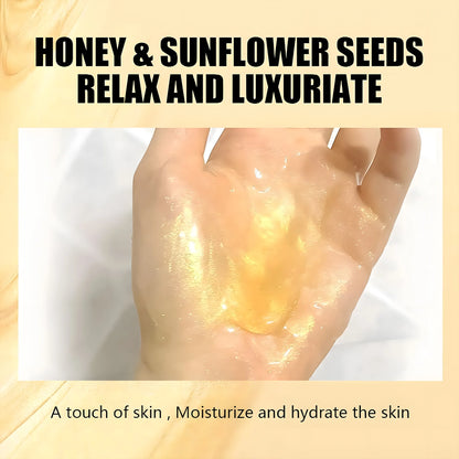 50g Turmeric Vitamin C Hand and Foot Mask, Plant-Based Care, Moisturizing and Nourishing, Apply and Wash Off Immediately, Smooths and Repairs, Lightens Skin, Nourishes, and Freshens Skin in One Step