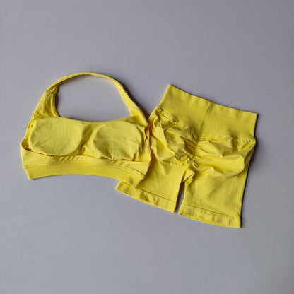 2 Pieces Yoga Suit for Women Seamless Fitness Gym Clothes Halter Sports Bra Matching Shorts Workout Sets Gym Set Outfit