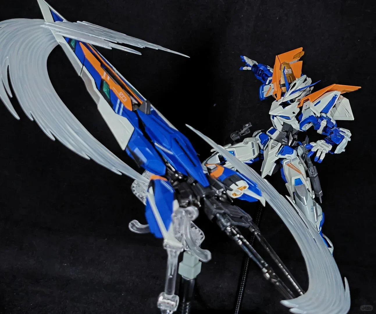 HG 1/144 Astray Blue Frame Snap-Fit Assembly Model Kit Multi-Joint Action Figure Plastic Model Desktop Ornament Collectable Gift