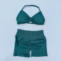 6 Pine Green
