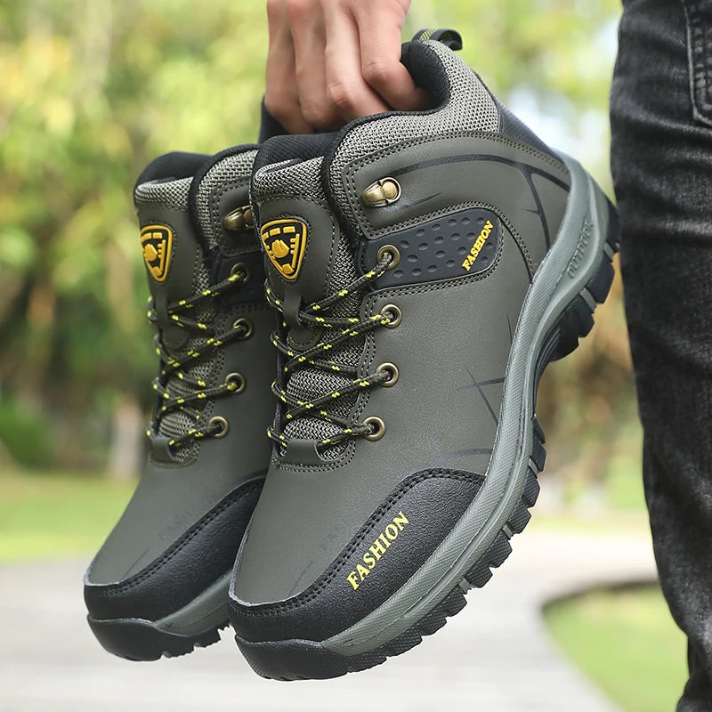 Retro Men Hiking Boots for Spring Autumn Comfort Breath Anti Slip Hiking Shoes Outdoor Camping Waterproof Work Shoes Sizes 39-46