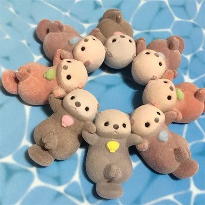 Gashapon Capsule Toy Kawaii Flocking Hand in Hand Otter Shell Animals Figures Model Toys Desktop Decoratoion Ornament Kids Gifts