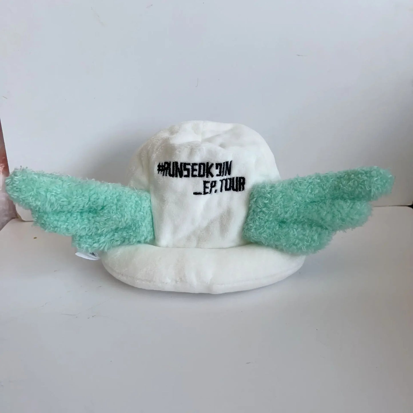 Korea Wootteo Plush Toy Kawaii Stuffed Doll for Backpack Pendant Wave New JIN Design Astronaut Wings Keychain Fans Support Gift