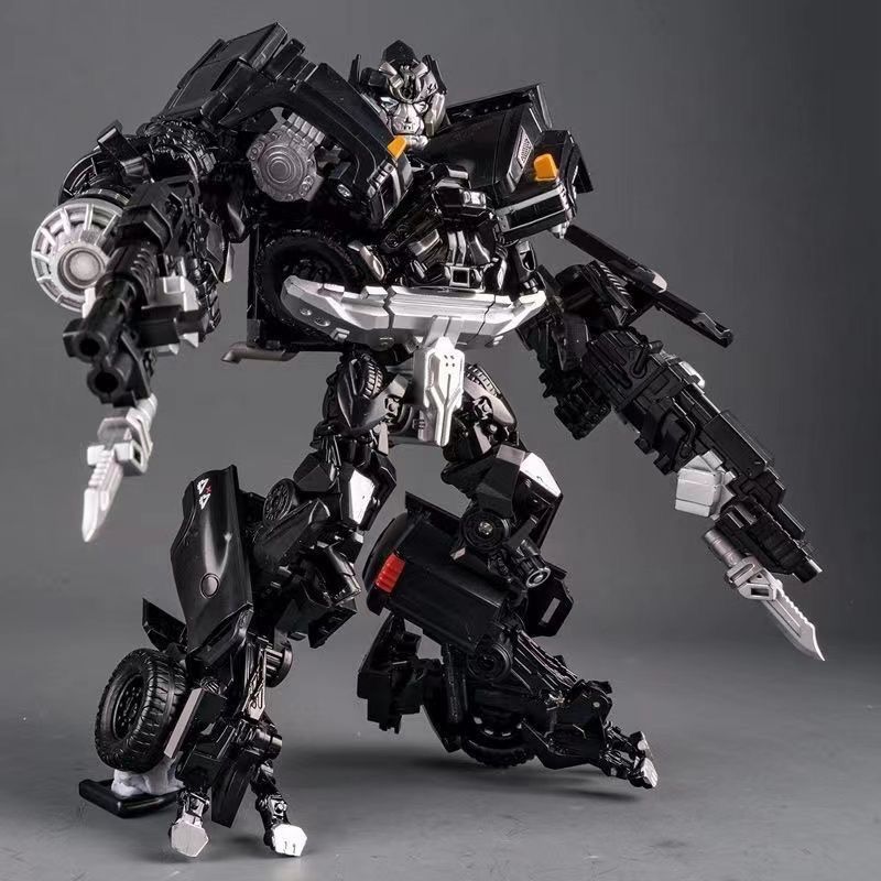 Baiwei Shockwave TW1028 Transformation Toys Sentinel Prime TW1024 Model Ironhide TW1026 Robot Bumblebe TW1025 Figure TW1030